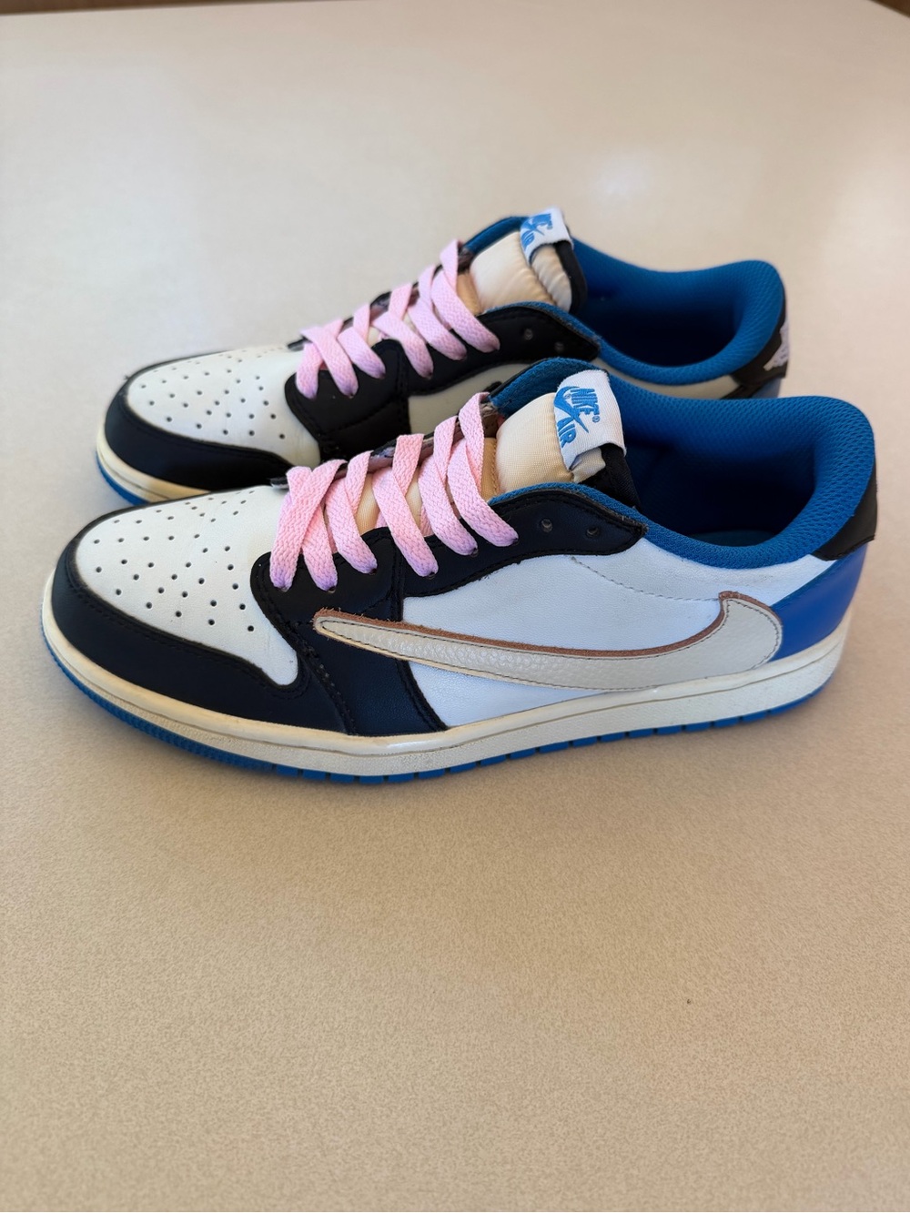 Jordan x Travis Scott x Fragment Design 1 Retro Low Sneakers 2021